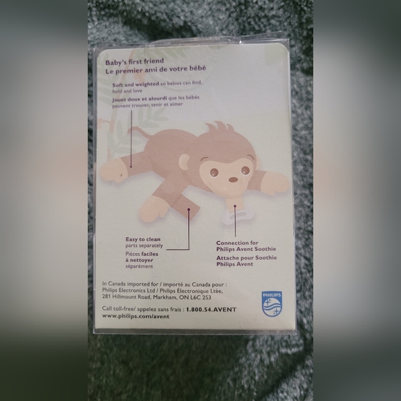 Philips AVENT Soothie Snuggle Pacifier Holder with Detachable Pacifier Monkey - Picture 4 of 6